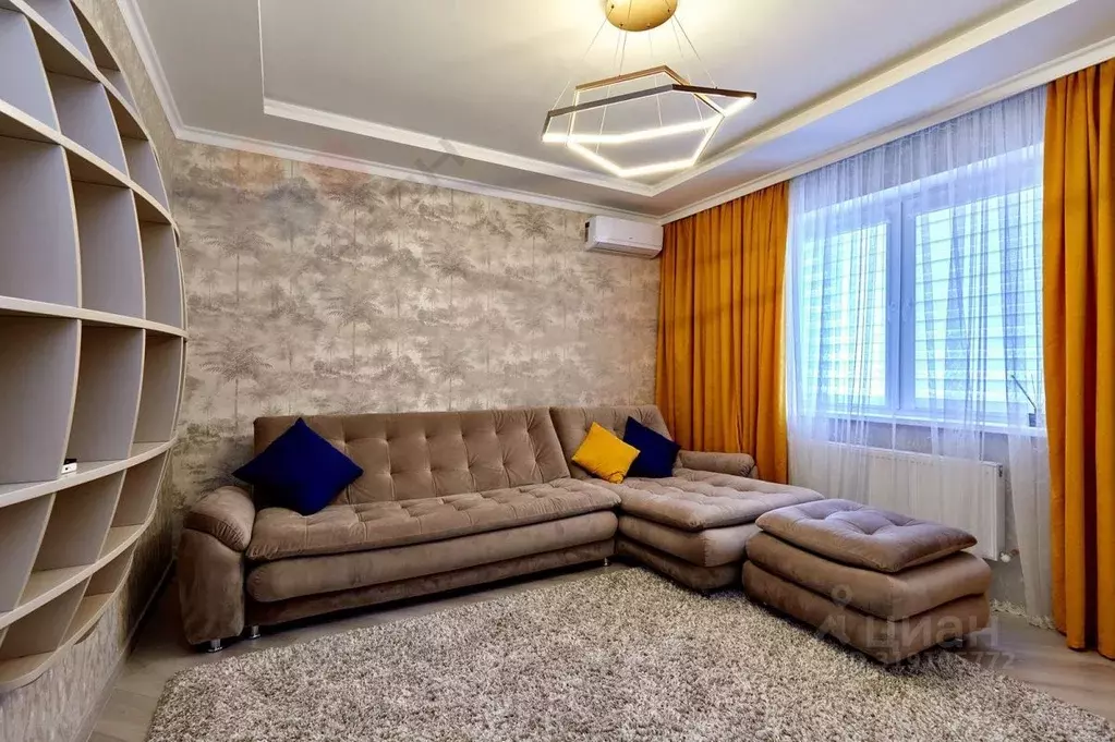 2-к кв. Краснодарский край, Краснодар проезд Репина, 3/1к2 (55.8 м) - Фото 0