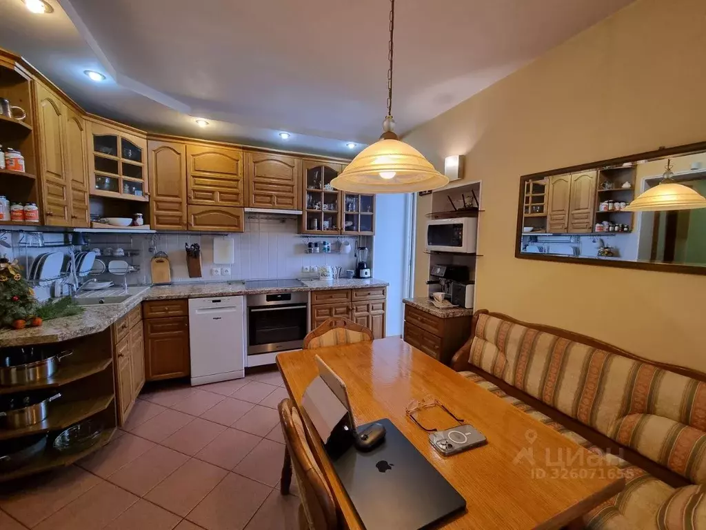 3-к кв. Башкортостан, Уфа ул. Ферина, 4 (103.0 м) - Фото 2