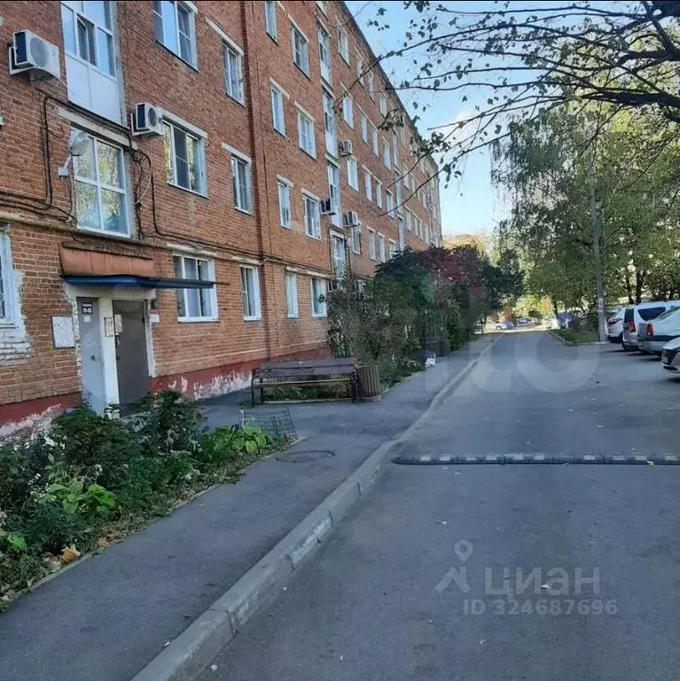 2-к кв. Адыгея, Майкоп ул. Герцена, 98 (50.8 м) - Фото 1