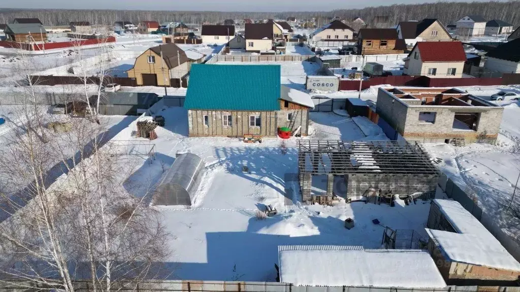 Дом в Челябинская область, Красноармейский муниципальный округ, с. ... - Фото 1