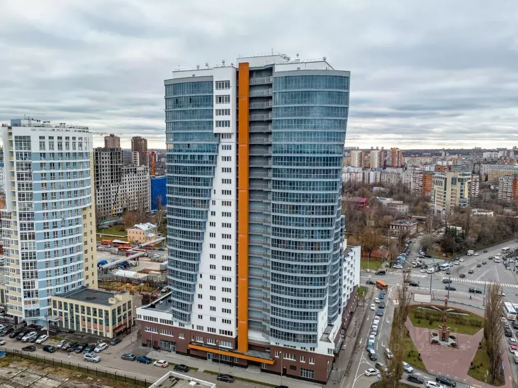 3-к кв. Нижегородская область, Нижний Новгород Сенная пл., 1 (125.8 м) - Фото 1