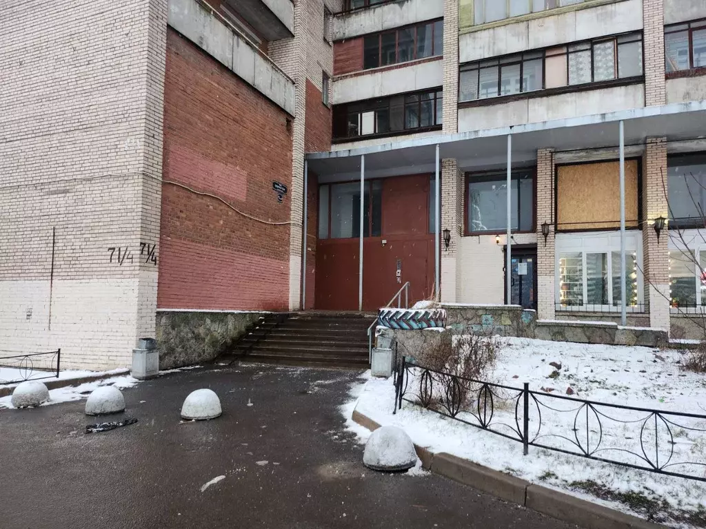 Помещение свободного назначения в Санкт-Петербург Будапештская ул., ... - Фото 0