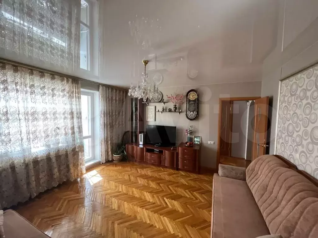 4-к. квартира, 102,4 м, 6/9 эт. - Фото 0