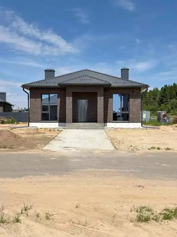 Коттедж в Татарстан, Лаишевский район, Кирбинское с/пос, д. Травкино ... - Фото 1