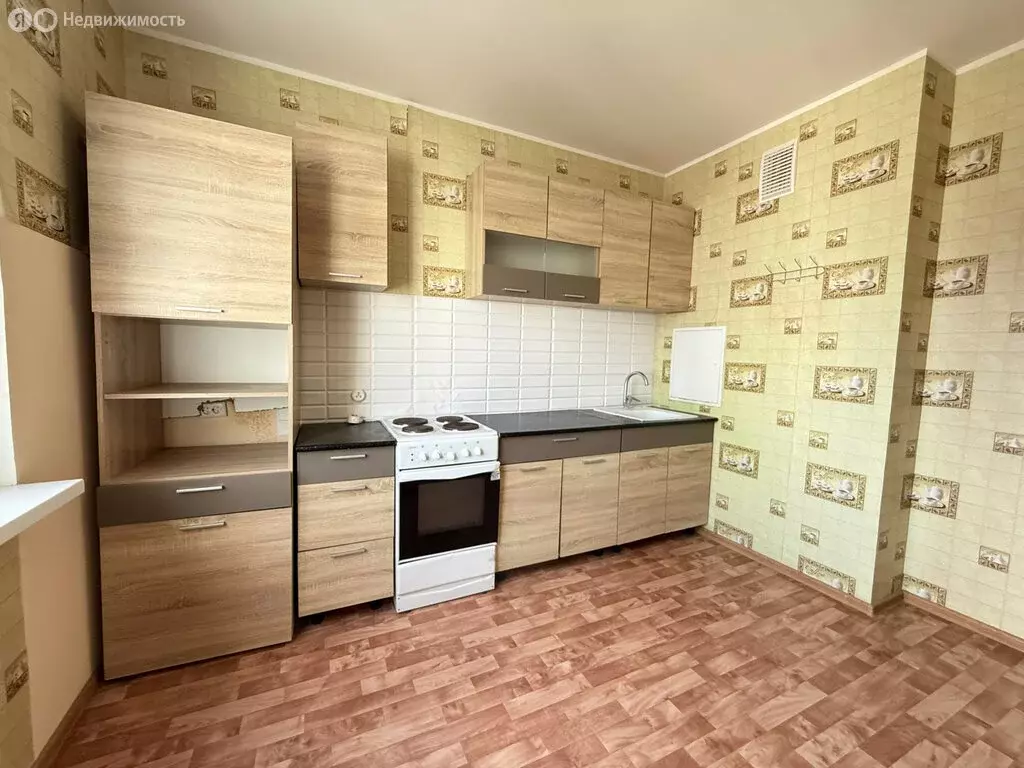 3-комнатная квартира: Орловский муниципальный округ, деревня ... - Фото 2