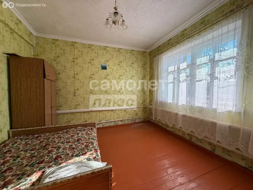 3-комнатная квартира: Свирск, Комсомольская улица, 3/А (63 м) - Фото 2