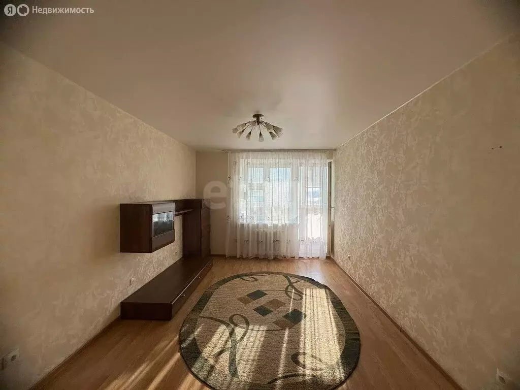2-комнатная квартира: Тюмень, Пролетарская улица, 118 (46.3 м) - Фото 1
