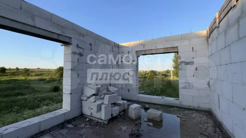 Дом 100 м на участке 10 сот. - Фото 0