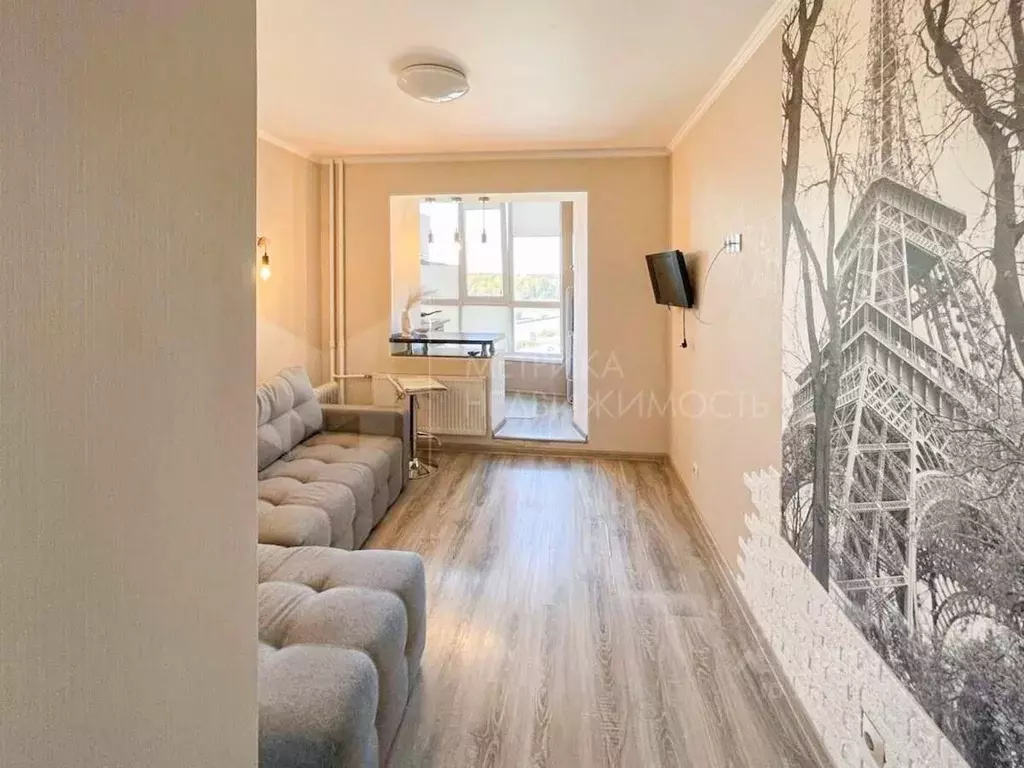 Студия Тюменская область, Тюмень ул. Новоселов, 115 (17.0 м) - Фото 1