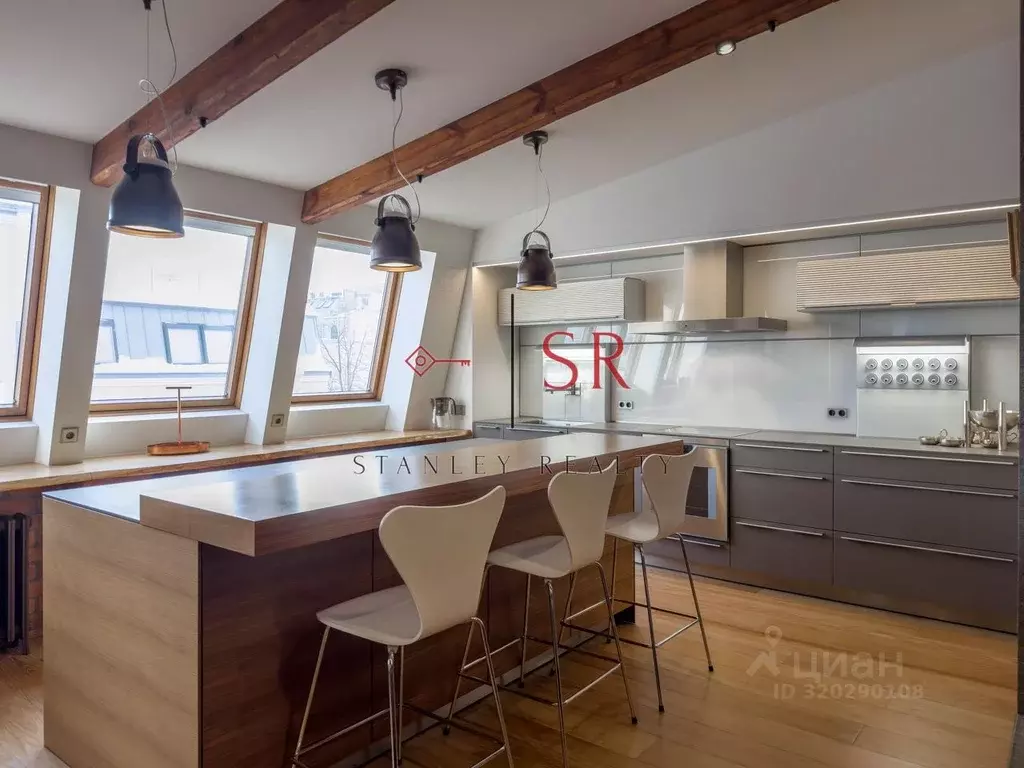 3-к кв. Санкт-Петербург Невский просп., 121 (140.0 м) - Фото 1