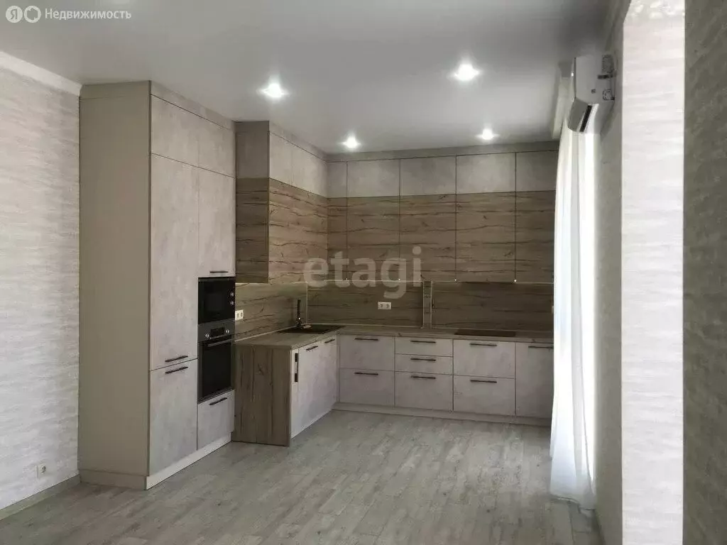 2-комнатная квартира: Анапа, Анапское шоссе, 32к5 (72.7 м) - Фото 1