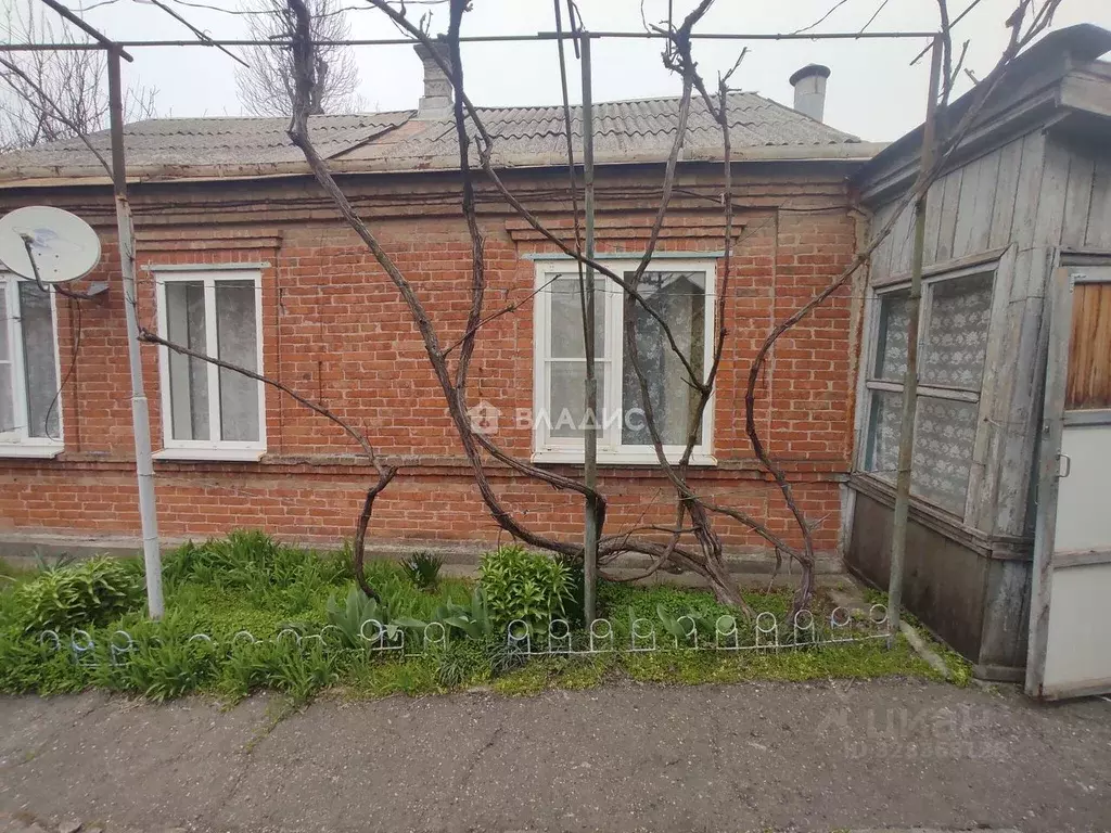 Дом в Краснодарский край, Ейск ул. Энгельса (49 м) - Фото 1