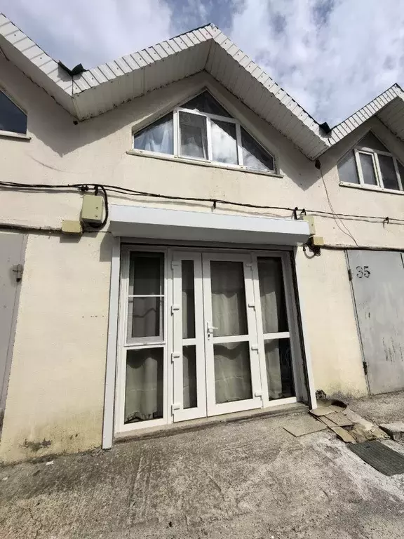Дом в Краснодарский край, Геленджик ул. Грибоедова, 64 (75 м) - Фото 1