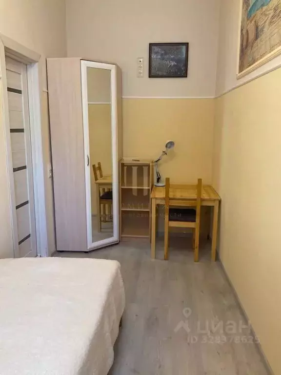 Комната Санкт-Петербург 14-я Васильевского острова линия, 35 (9.0 м) - Фото 1