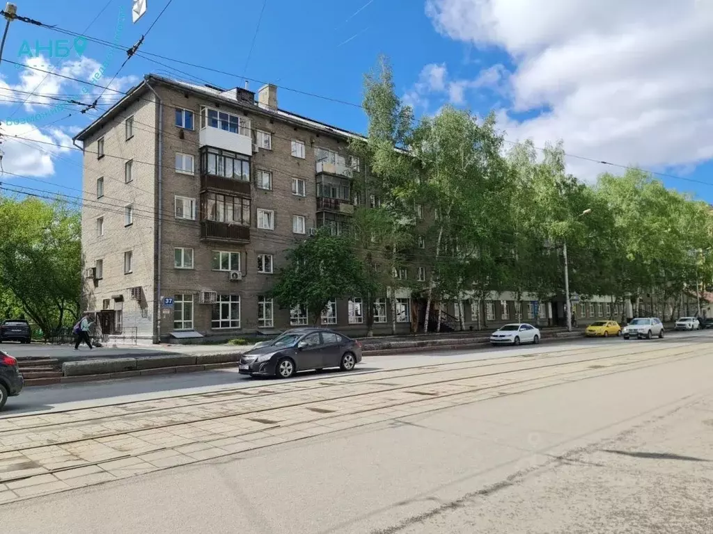 3-к кв. Новосибирская область, Новосибирск ул. Мичурина, 37 (55.9 м) - Фото 1