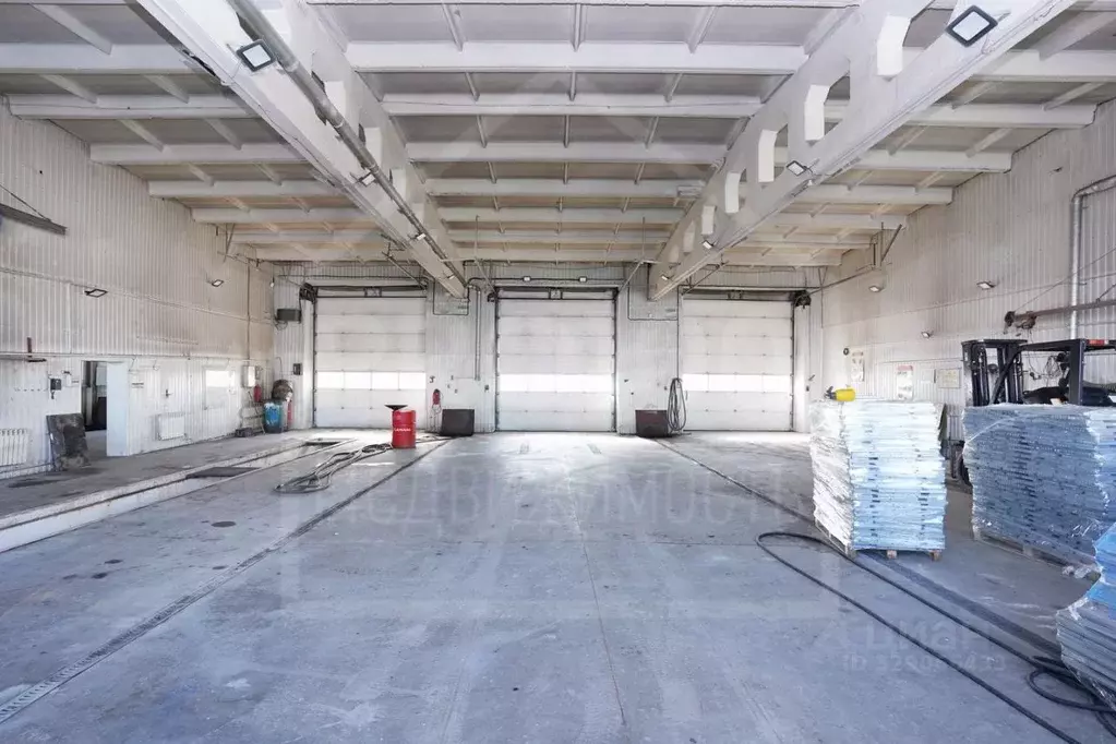 Производственное помещение в Омская область, Омск ул. 10 лет Октября, ... - Фото 2