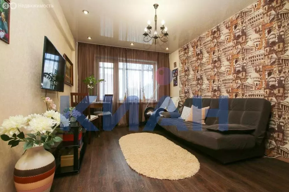 2-комнатная квартира: Красноярск, улица Железнодорожников, 8 (45 м) - Фото 0