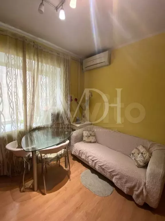 1-к. квартира, 40 м, 5/10 эт. - Фото 1