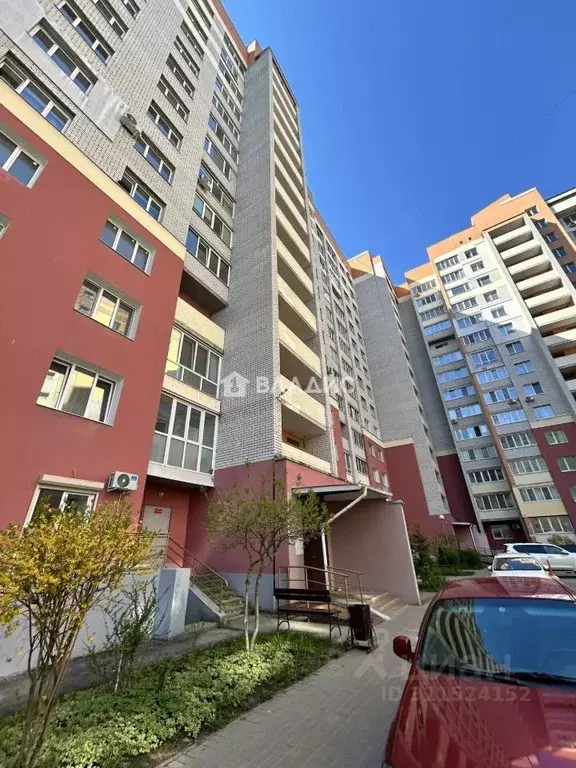 3-к кв. Брянская область, Брянск ул. Дуки, 75 (98.2 м) - Фото 1