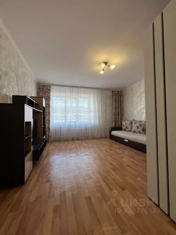 2-к кв. Ульяновская область, Ульяновск Ульяновский просп., 4 (50.1 м) - Фото 1