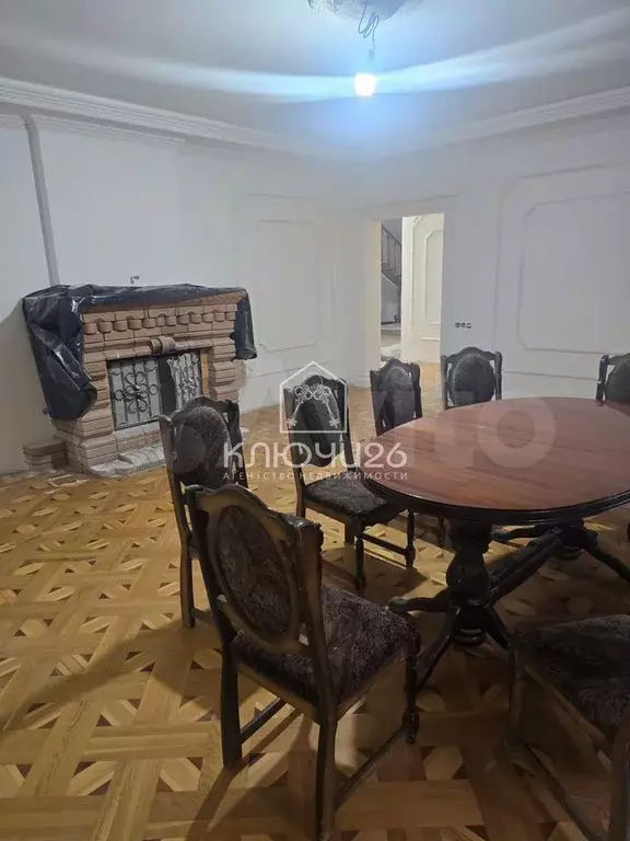 Дом 250 м на участке 6 сот. - Фото 0