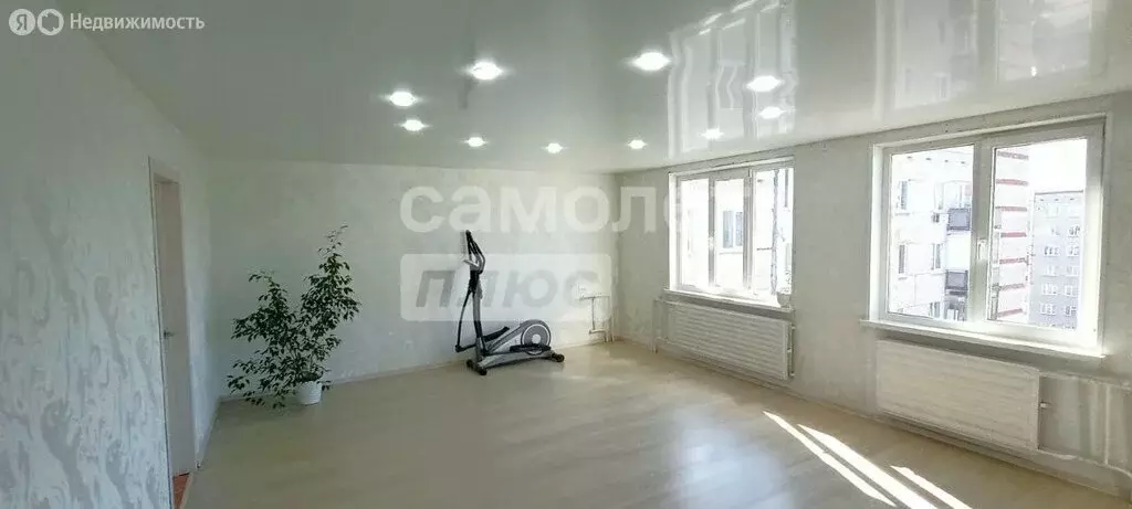 3-комнатная квартира: Ижевск, Молодёжная улица, 9 (68.2 м) - Фото 2