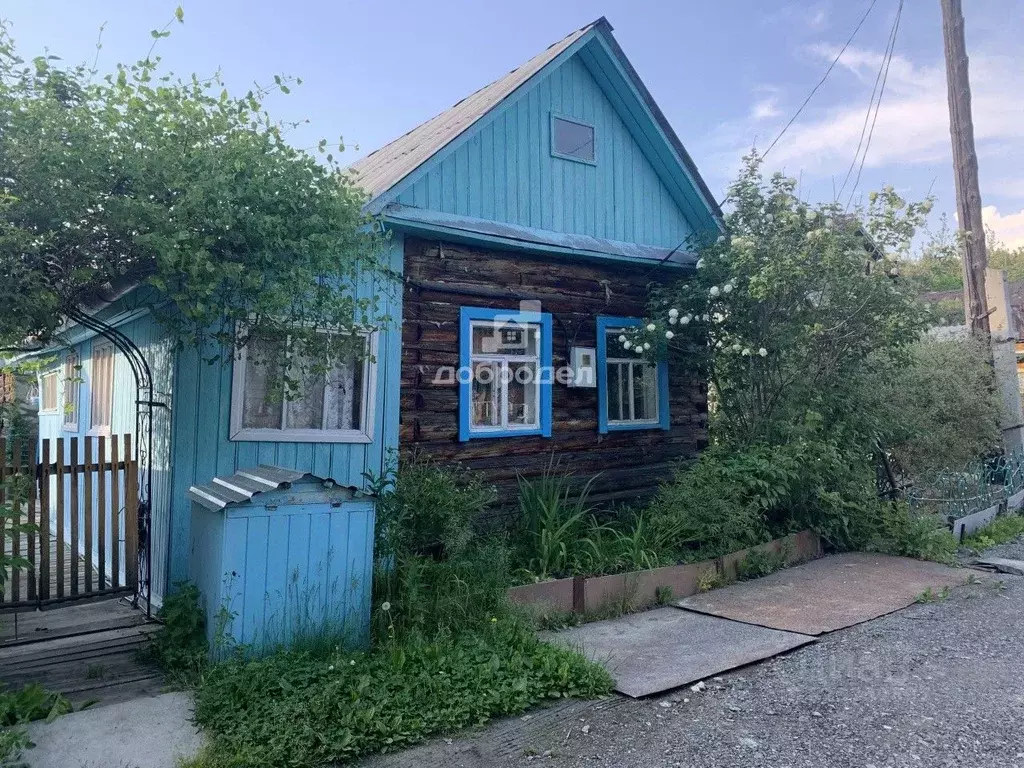 Дом в Свердловская область, Екатеринбург № 2 АО Турбомоторный Завод ... - Фото 0
