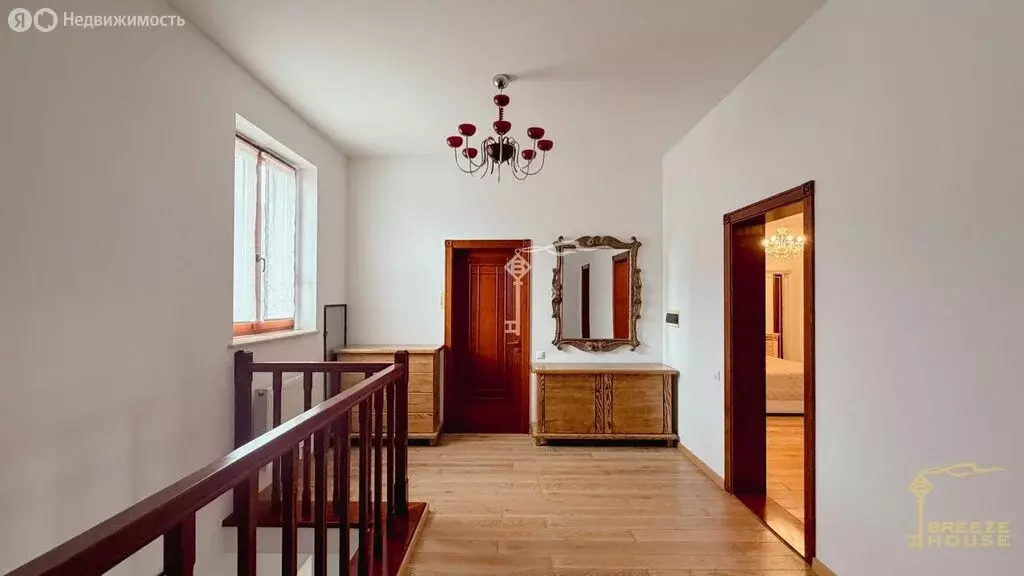 Дом в Гурзуф, Солнечный переулок, 5 (400 м) - Фото 1