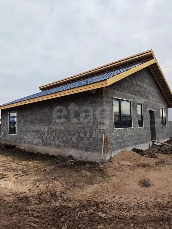 Дом в Самарская область, Ставропольский район, с. Подстепки ул. ... - Фото 1