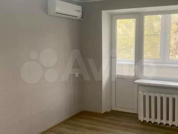 3-к. квартира, 56м, 2/4эт. - Фото 0