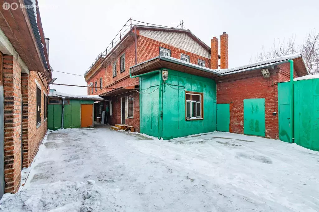 Дом в Омск, 2-я Восточная улица (287.6 м) - Фото 1