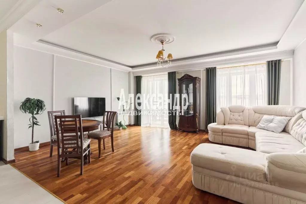 3-к кв. Санкт-Петербург Варшавская ул., 23к3 (125.9 м) - Фото 2