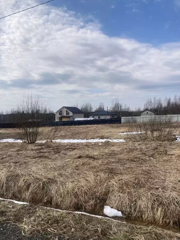 Участок в Московская область, Шаховская муниципальный округ, д. ... - Фото 0