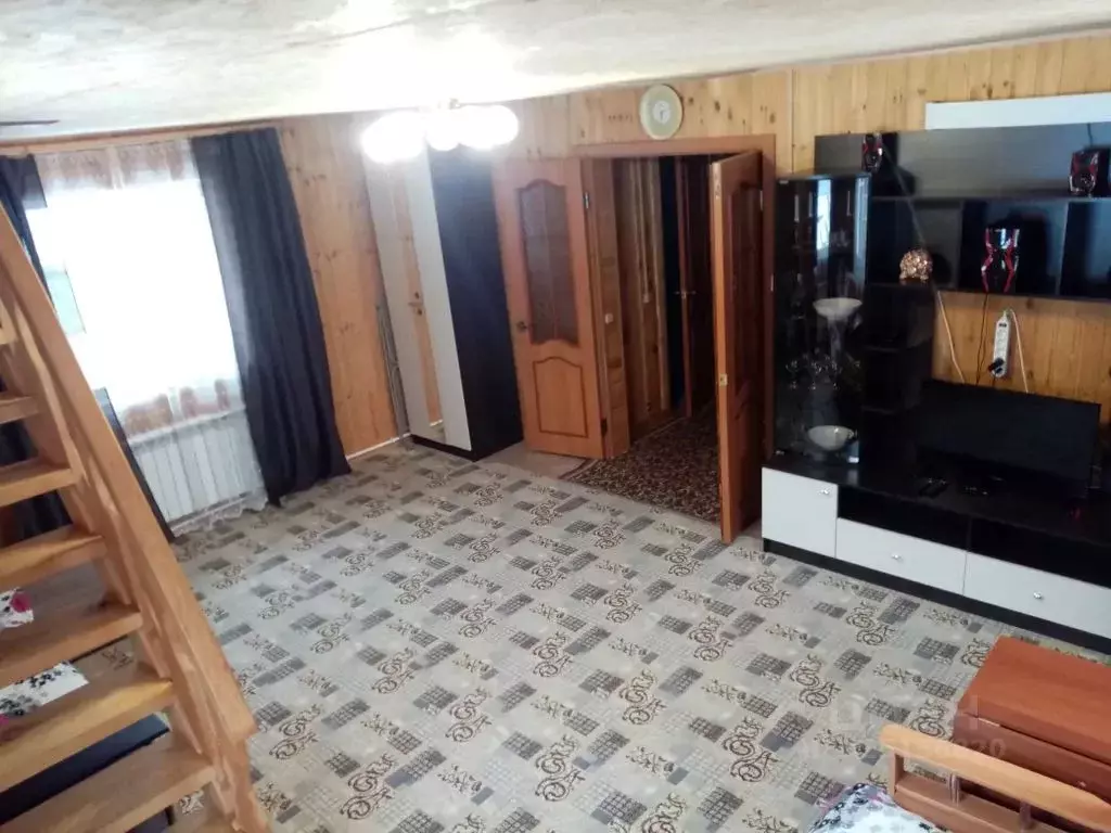 Дом в Кемеровская область, Таштагол ул. Дальняя Каменушка, 51 (80 м) - Фото 1