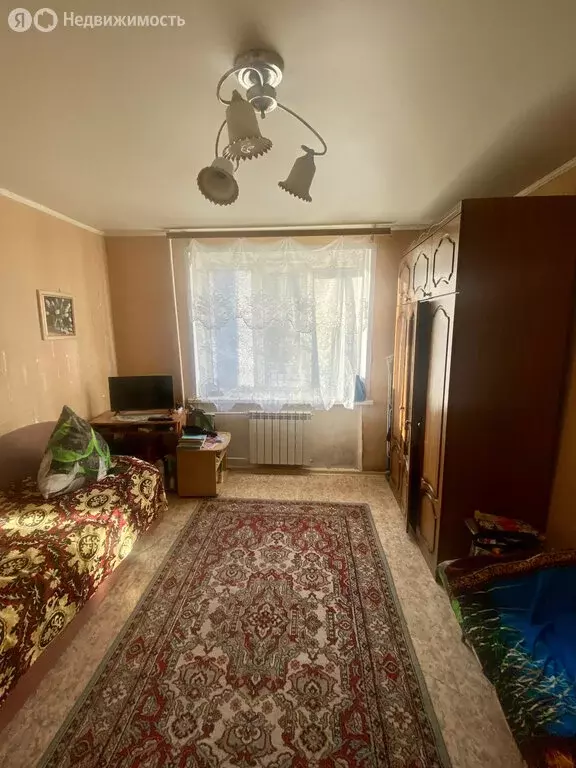 1к в 8-комнатной квартире (13 м) - Фото 1