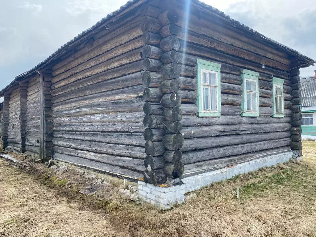 Дом в Вологодская область, Шекснинский муниципальный округ, д. ... - Фото 1