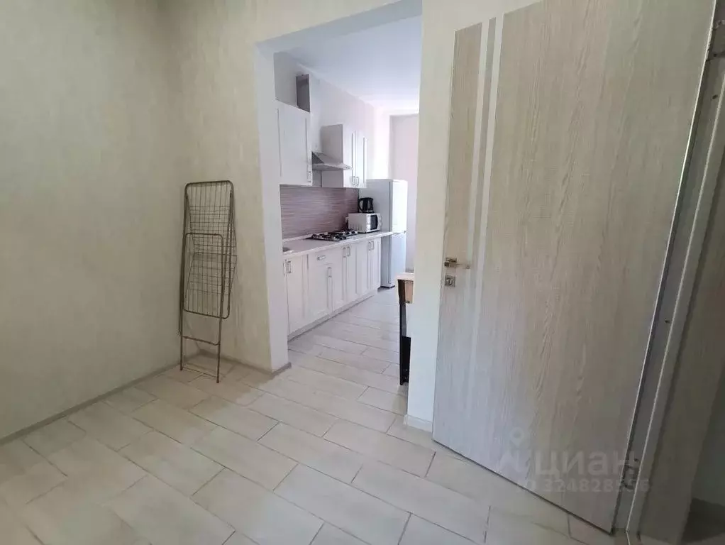 2-к кв. Краснодарский край, Сочи Адлер жилрайон, ул. Медовая, 8 (56.0 ... - Фото 2