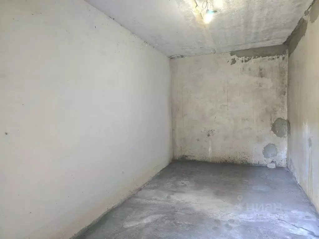 Гараж в Смоленская область, Смоленск просп. Гагарина, 32 (18 м) - Фото 1