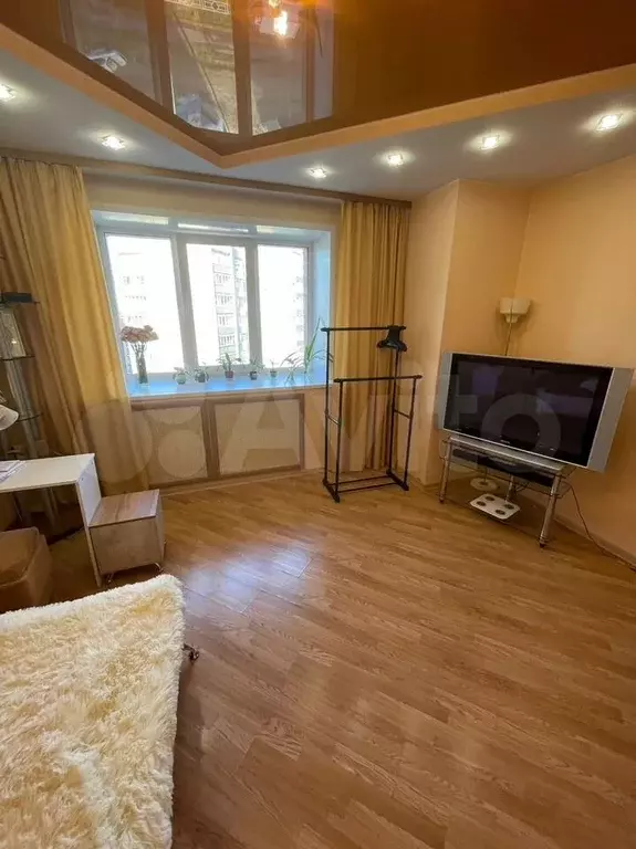 1-к. квартира, 38 м, 8/9 эт. - Фото 1