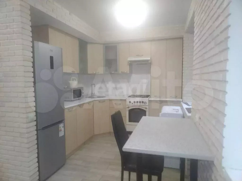 2-к. квартира, 45 м, 1/5 эт. - Фото 1