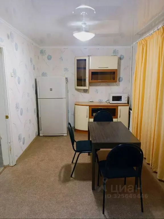 2-к кв. Саратовская область, Балаково ул. Братьев Захаровых, 154 (76.0 ... - Фото 1