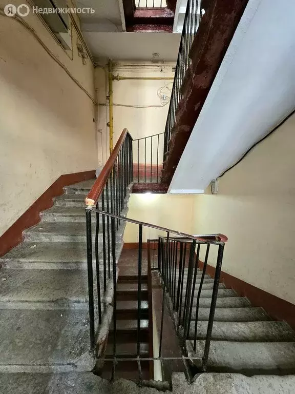 1к в 7-комнатной квартире (9.5 м) - Фото 0