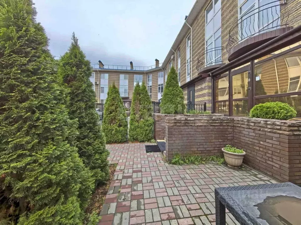 Таунхаус в Омская область, Омск Старгород мкр, ул. Тютчева, 7 (294 м) - Фото 0