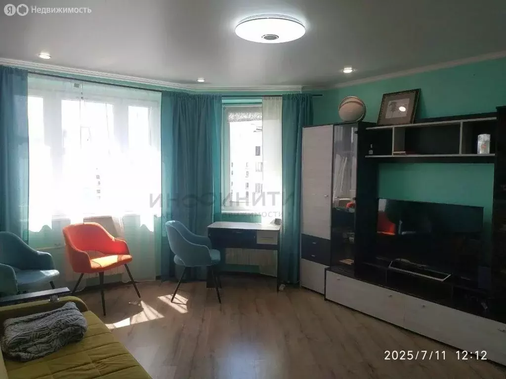1-комнатная квартира: Москва, улица Маршала Савицкого, 18 (42 м) - Фото 0
