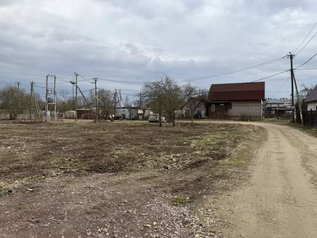 Участок в Ленинградская область, Гатчинский район, д. Большие Колпаны  ... - Фото 1