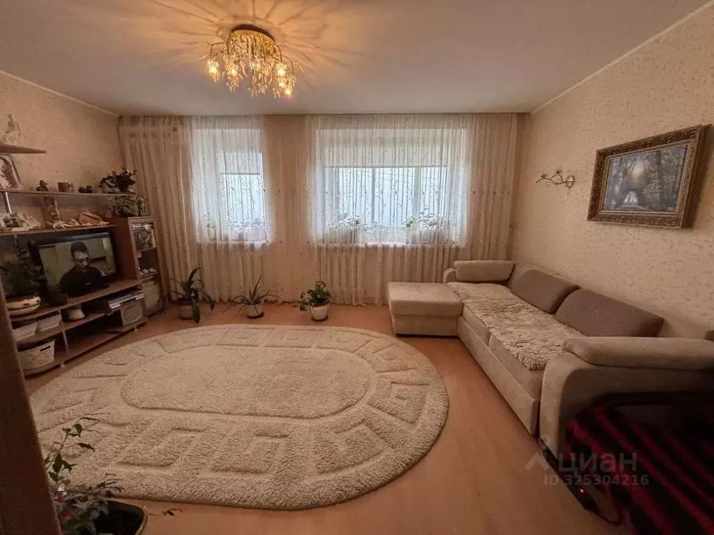 2-к кв. Волгоградская область, Волгоград Казахская ул., 1/7 (61.1 м) - Фото 1