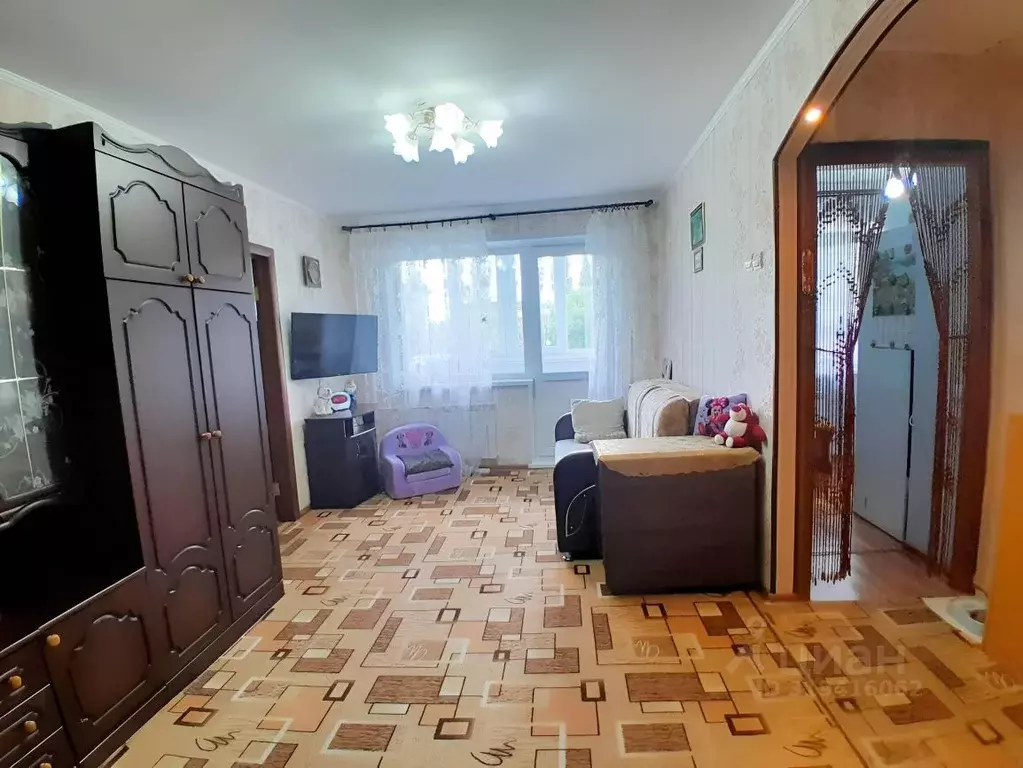 2-к кв. Саратовская область, Балашов ул. Титова, 28 (43.7 м) - Фото 0