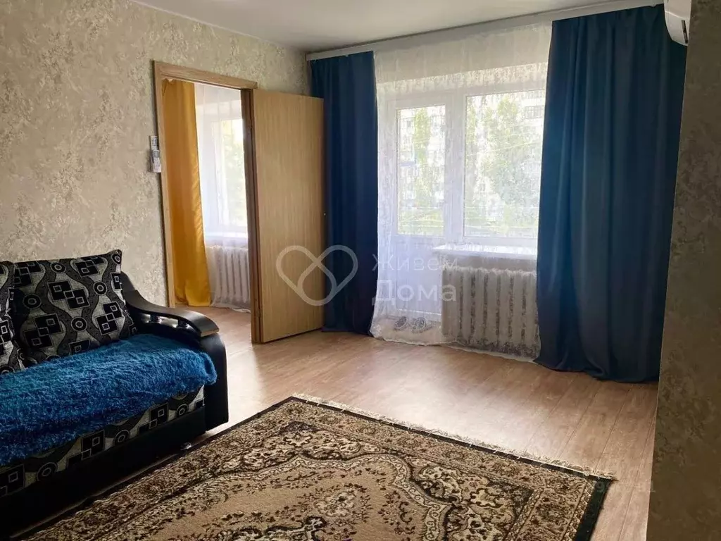 2-к кв. Волгоградская область, Волгоград ул. 64-й Армии, 10 (40.5 м) - Фото 1