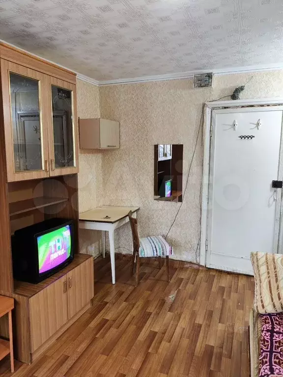 Комната 14 м в 1-к., 2/4 эт. - Фото 1