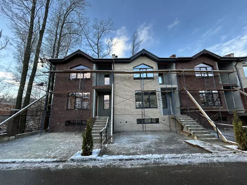 Таунхаус в Москва пос. Газопровод, ул. 2-я Лесные Поляны, 2 (150 м) - Фото 1